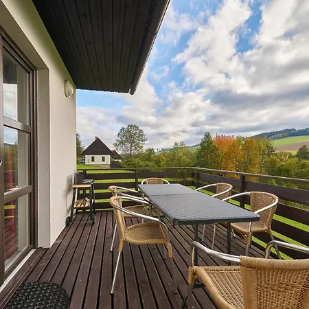 By Interhome Stárkov